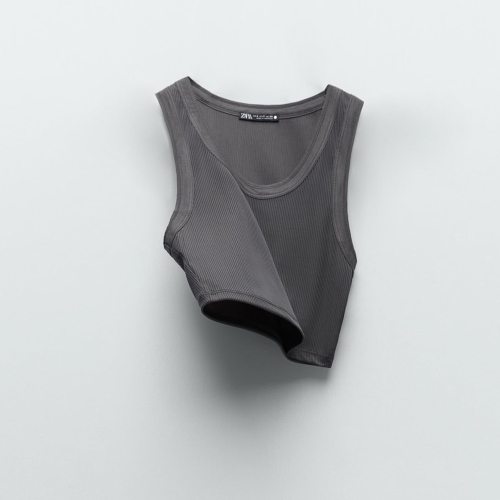 𝗡𝗪𝗧 𝗭𝗮𝗿𝗮 • Crop Top - Picture 3 of 7